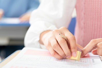 云南大學在職研究生報名時間在什么時候？