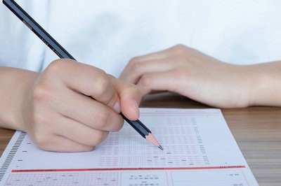2023年大?？梢詧罂嘉髂鲜痛髮W(xué)在職研究生嗎？