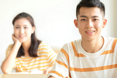 本科畢業(yè)報考西北師范大學在職研究生需要滿足什么條件？