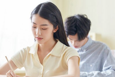 報讀哈爾濱工業(yè)大學在職研究生考試分數(shù)線多少？