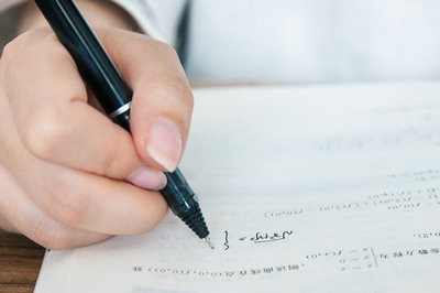 2023年安徽師范大學在職研究生如何報考？