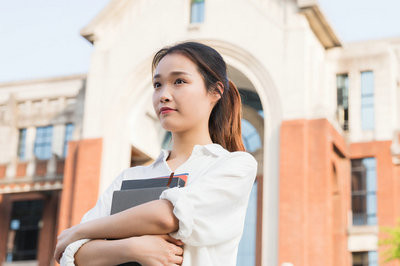 成都在職研究生報(bào)考優(yōu)勢(shì)有什么？