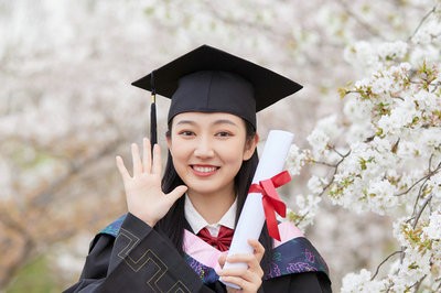 蘇州大學在職研究生報考時間是什么時候？