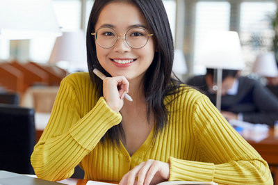 河南財經(jīng)政法大學(xué)在職研究生政策是什么？