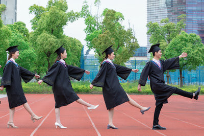 金融學(xué)在職研究生考試難度如何？