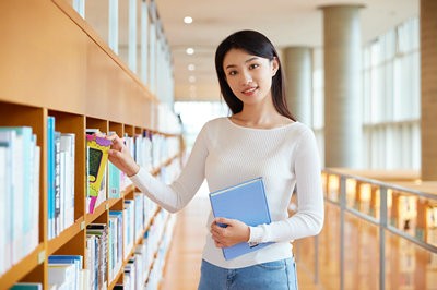 報(bào)考江西師范大學(xué)在職研究生分?jǐn)?shù)線標(biāo)準(zhǔn)是多少？