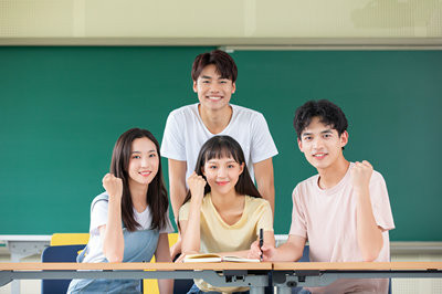 大專可以報考新鄉(xiāng)醫(yī)學院在職研究生嗎？