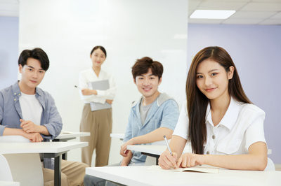 2023報考金融學(xué)在職研究生有什么優(yōu)勢？