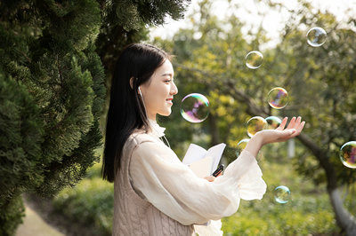 行政管理在職研究生在幾月份招生？