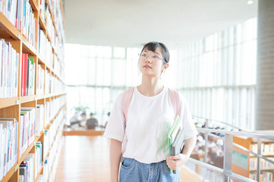 中國科學(xué)院大學(xué)在職研究生讀幾年？