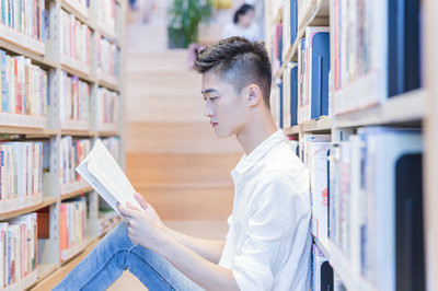 本科無(wú)學(xué)位報(bào)考合肥工業(yè)大學(xué)在職研究生有用嗎？