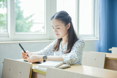 在職教師報(bào)考同濟(jì)大學(xué)在職研究生讀幾年？