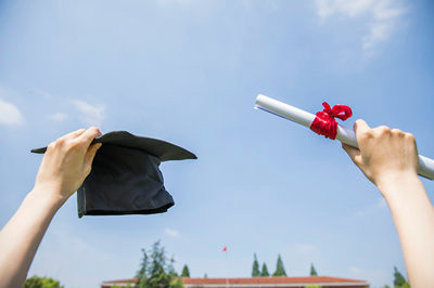 報考吉林農(nóng)業(yè)大學在職研究生好考嗎？怎么進行報考