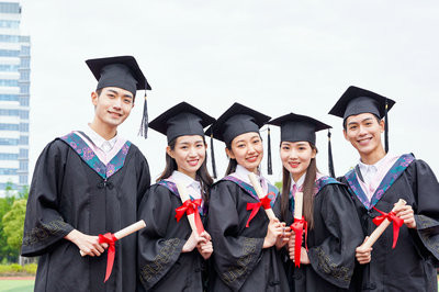 鄭州大學(xué)口腔醫(yī)學(xué)在職研究生就業(yè)前景如何