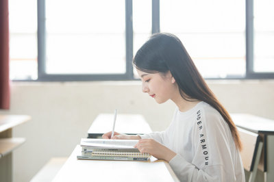 在職考研，流程是什么？是先選學(xué)校專業(yè)嗎？
