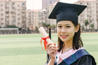 華東理工大學在職研究生有沒有雙證？