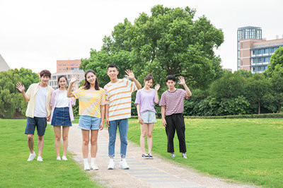 江西財(cái)經(jīng)大學(xué)在職研究生有沒(méi)有雙證？