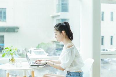 甘肅中醫(yī)藥大學(xué)在職研究生考試科目有什么？