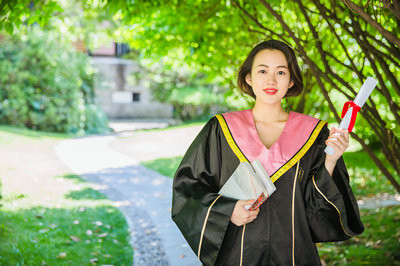 新疆大學(xué)在職研究生考試科目有什么？