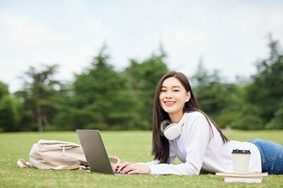 長江大學在職研究生有沒有雙證？