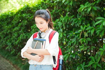 西南政法大學(xué)在職研究生學(xué)費(fèi)學(xué)制一覽表