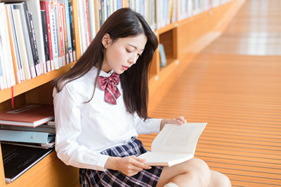 華中農(nóng)業(yè)大學(xué)在職研究生學(xué)費(fèi)大概多少一年？