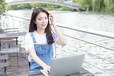 大專報考延邊大學在職研究生有畢業(yè)證嗎？