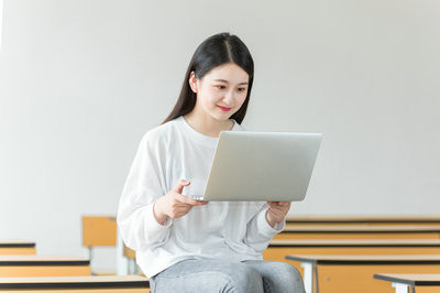 大專報考西南石油大學在職研究生有畢業(yè)證嗎？