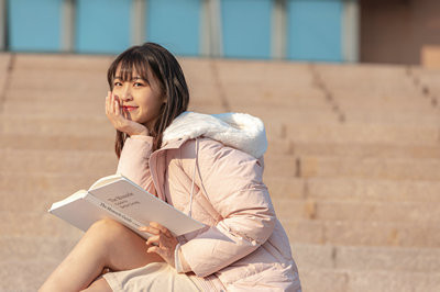 汕頭大學(xué)在職研究生報(bào)考條件及流程是什么？