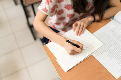青島科技大學在職研究生學費學制一覽表