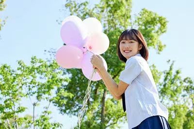 大專報考廣東外語外貿(mào)大學在職研究生有畢業(yè)證嗎？