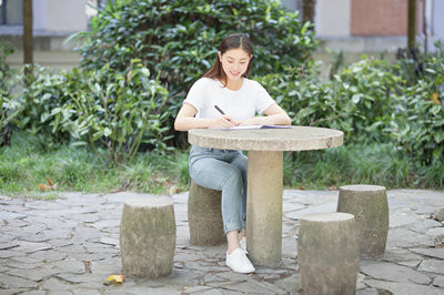 福建師范大學(xué)在職研究生招生專業(yè)有什么？
