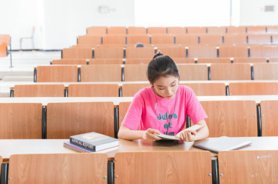 渤海大學(xué)在職研究生考試科目有哪些？