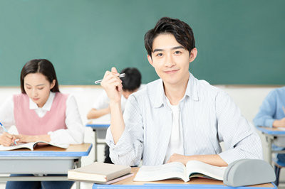 東北農(nóng)業(yè)大學(xué)在職研究生畢業(yè)發(fā)展前景怎么樣？