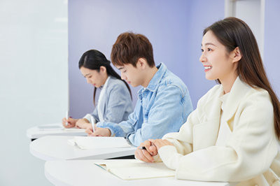 華中科技大學(xué)在職研究生畢業(yè)能不能拿學(xué)位？