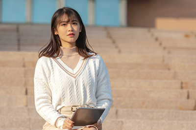 哈爾濱工業(yè)大學(xué)在職研究生和全日制區(qū)別是什么？