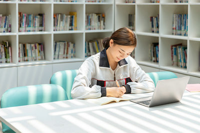 華南農(nóng)業(yè)大學(xué)非全日制研究生考試科目是什么？