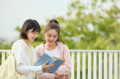 2024河北經(jīng)貿(mào)大學(xué)在職研究生報(bào)考條件及流程
