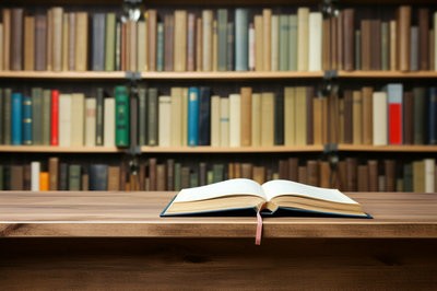 中南財經(jīng)政法大學(xué)在職研究生費用大概需要多少？