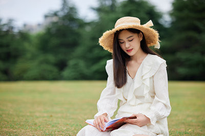 報考齊齊哈爾大學(xué)在職研究生對年齡有限制嗎？