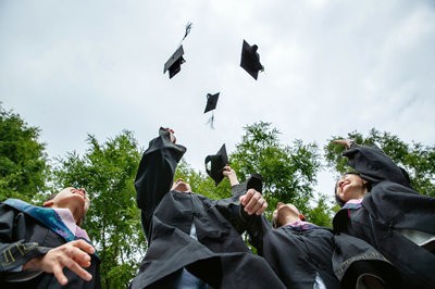 重慶理工大學(xué)在職研究生單證在企業(yè)認(rèn)可度怎么樣？