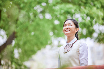 西安工業(yè)大學(xué)在職研究生費(fèi)用大概需要多少？