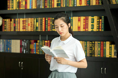 2024哈爾濱商業(yè)大學(xué)在職研究生報(bào)考途徑有哪些？