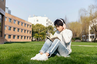 2024年杭州電子科技大學(xué)在職研究生有雙證嗎？