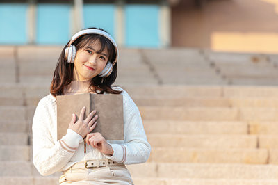 云南農(nóng)業(yè)大學(xué)在職研究生和全日制區(qū)別是什么？