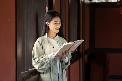 退伍軍人能報考河北大學(xué)在職研究生嗎？