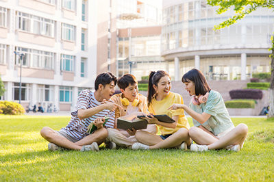 內(nèi)蒙古財(cái)經(jīng)大學(xué)在職研究生考試科目有哪些？
