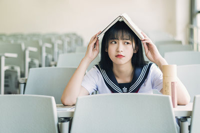 安徽師范大學在職研究生費用大概需要多少？