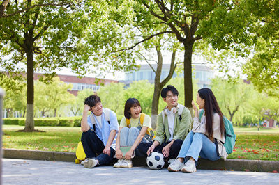 河海大學(xué)在職研究生和全日制區(qū)別是什么？
