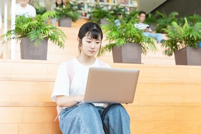 南華大學在職研究生單證在企業(yè)認可度怎么樣？
